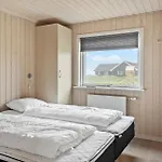 Cozy In Harboore With Kitchen Harboør