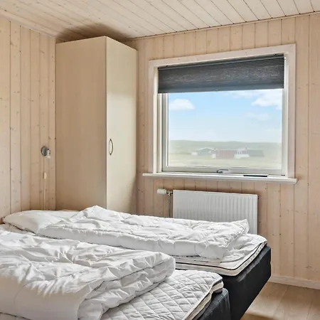 別荘 Cozy In Harboore With Kitchen