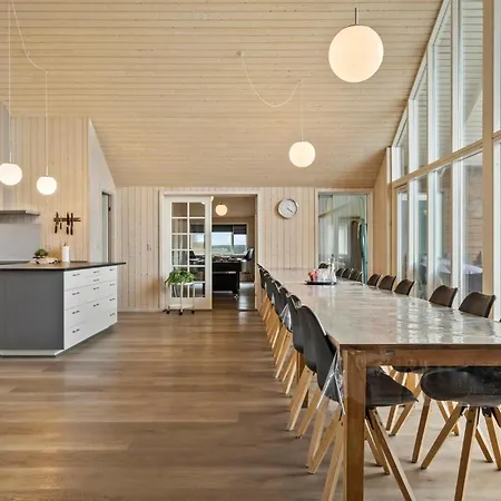 Cozy In Harboore With Kitchen Harboør