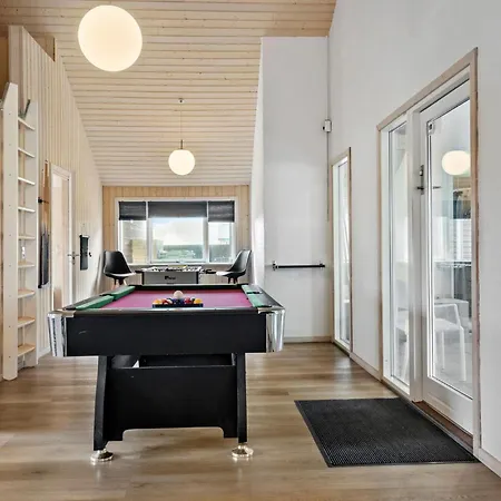 Holiday home Cozy In Harbore With Kitchen Langerhuse